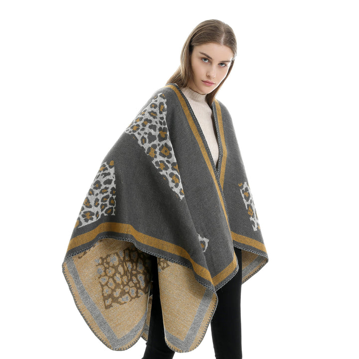 Damen Wolloptik-Kimono-Ruana mit Leopardenjacquard und kontrastierter Bordüre Drune