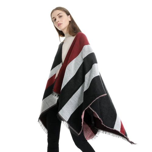 Damen Oversize-Wickelruana im Diagonalstreifen mit Fransenrand Drune