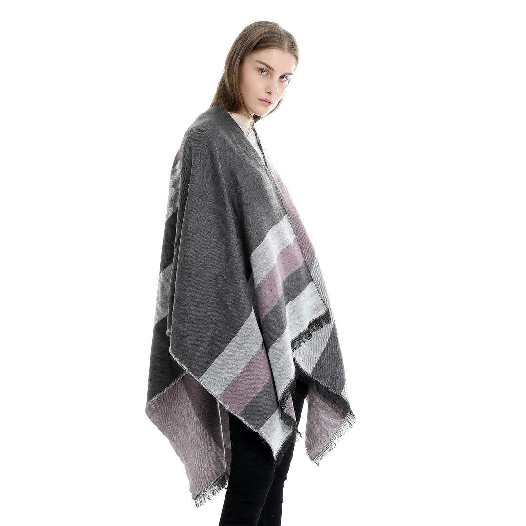 Damen Oversize-Wickelruana im Diagonalstreifen mit Fransenrand Drune