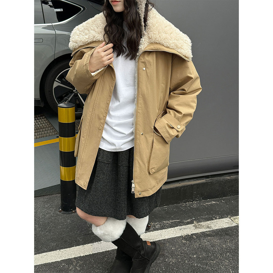 Parka-Daunenjacke mit Lammfleece-Futter