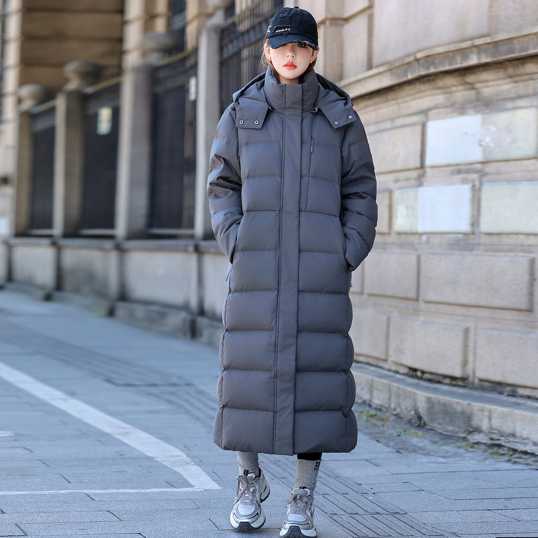 Extra lange Damen-Daunenjacke für extreme Kälte