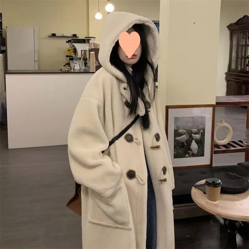 Lammfleece-Mantel, lang, mit Knebelknöpfen und Kapuze