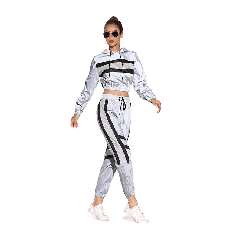Damen Cropped Hoodie mit sportlichem Streifen-Design Drune