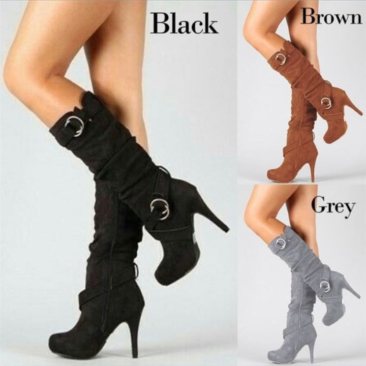 Damen  kniehohe Stiefel mit schmalem Stilettoabsatz, Plateau und dekorativen Metallringen Drune