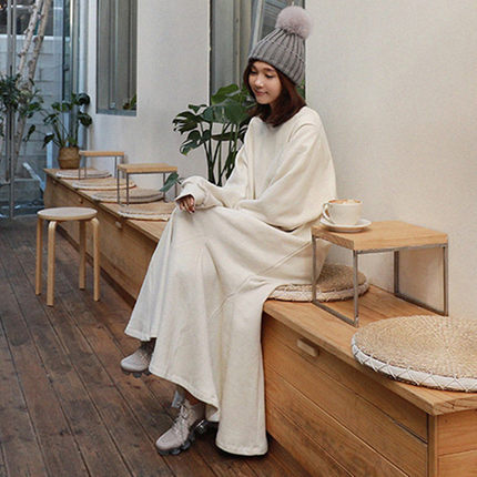 Damen Oversize-Fleece-Maxikleid mit Kapuze und Eingrifftaschen Drune