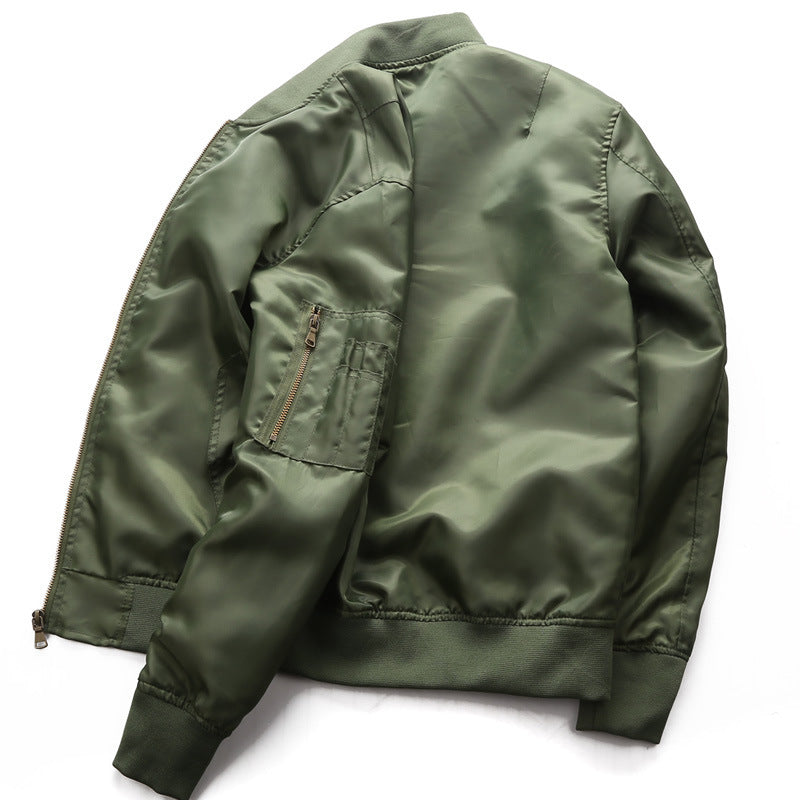 Herren militärinspirierte Bomberjacke mit Ärmeltasche, Rippbündchen & wasserabweisender Nylonhülle Drune