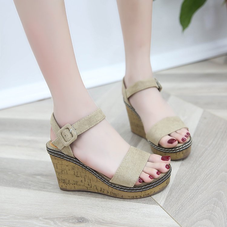 Damen nan Keilabsatzsandalen mit Korkplateau, verstellbarem Schnallenriemen und gekreuzten Wildlederriemen Drune
