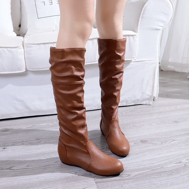 Damen Overknee-Stiefel aus weichem Kunstleder mit slouchigem Schaft und flachem Keilabsatz Drune