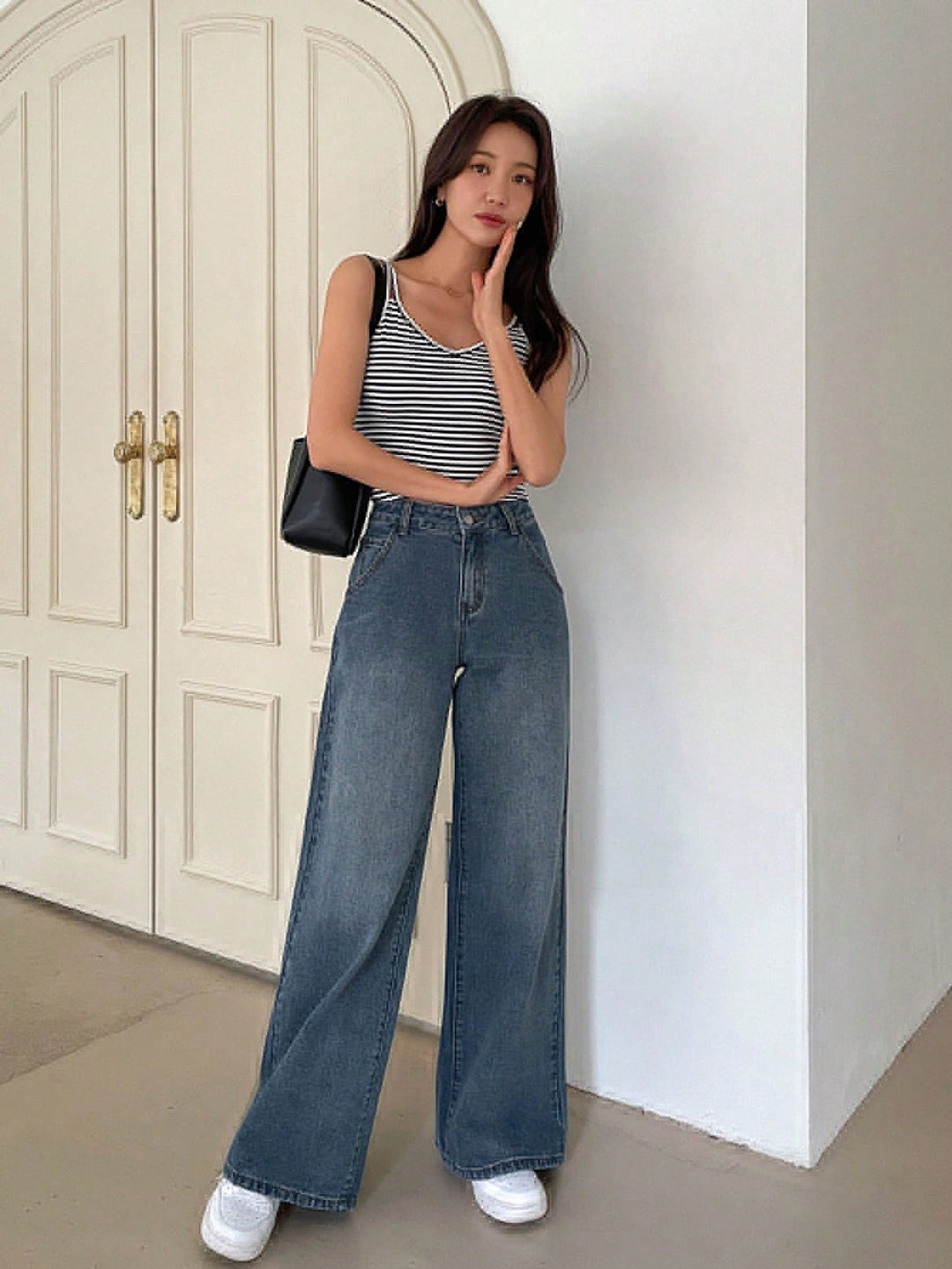 Drune | Figurfreundliche High-Waist Weite Jeans