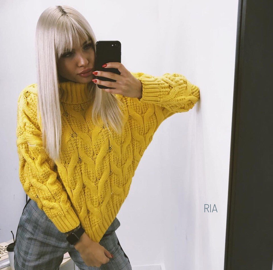Damen Grobstrickpullover mit hochgeschlossenem Kragen und detailreichem Zopfdesign Drune