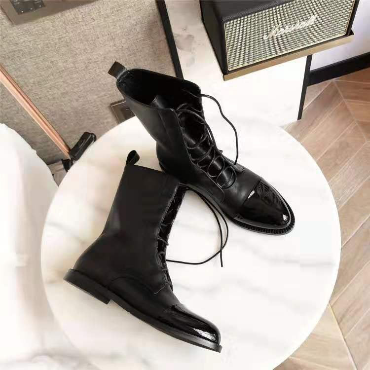 Damen nan elegante Schnür-Boots mit Kappenzehen, verziertem Schnürdetail und praktischen Zugschlaufen Drune