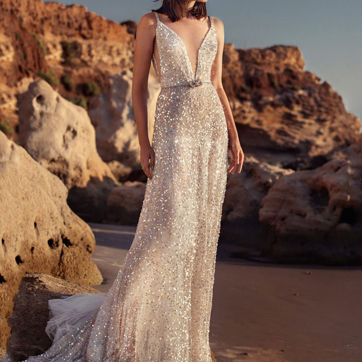 Drune | V-Ausschnitt Ärmelloses Taillensammlungs Silber Paillette Slip Dress