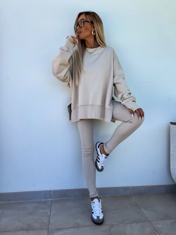 Drune - Lässig Und Komfortabel Übergroßes Sweatshirt