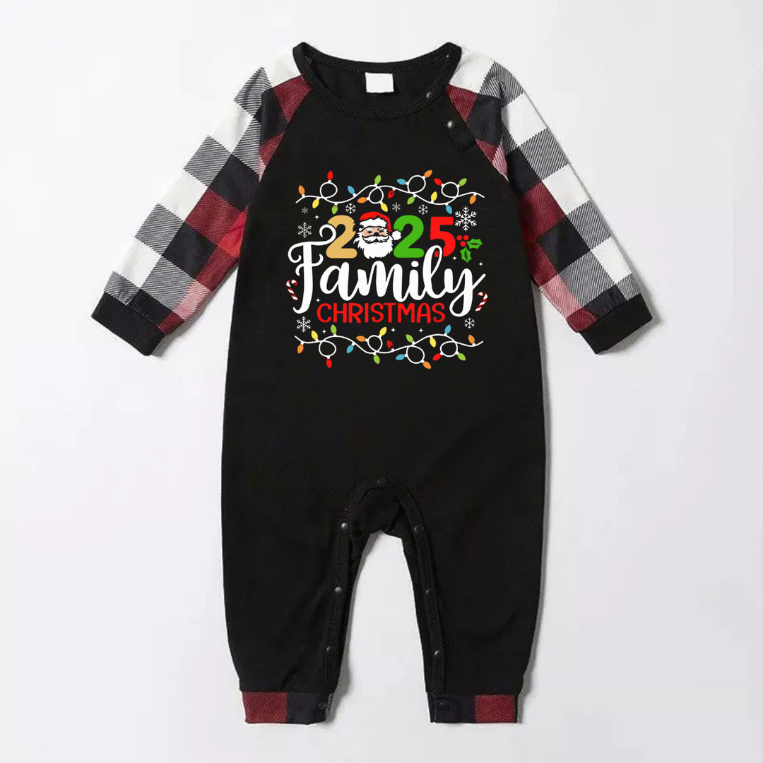 Drune | Rote und graue karierte Weihnachts-Pyjama-Set mit Weihnachtslichtern und "2025 Familienweihnachten" Textdruck