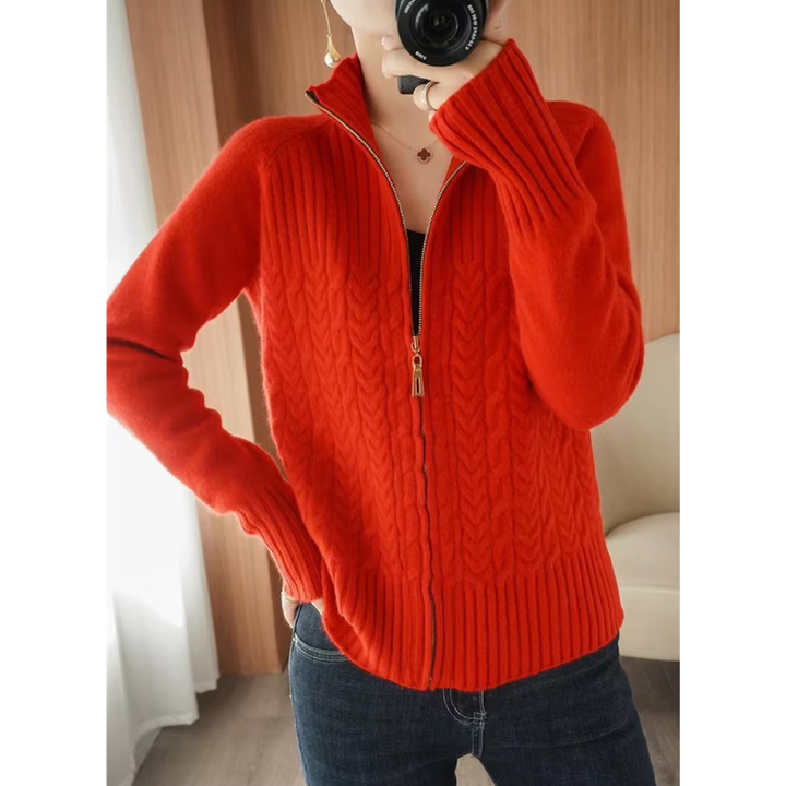 Drune | Gestrickte Jacke Damen Mit Reißverschluss Und Kabelstrickdetails