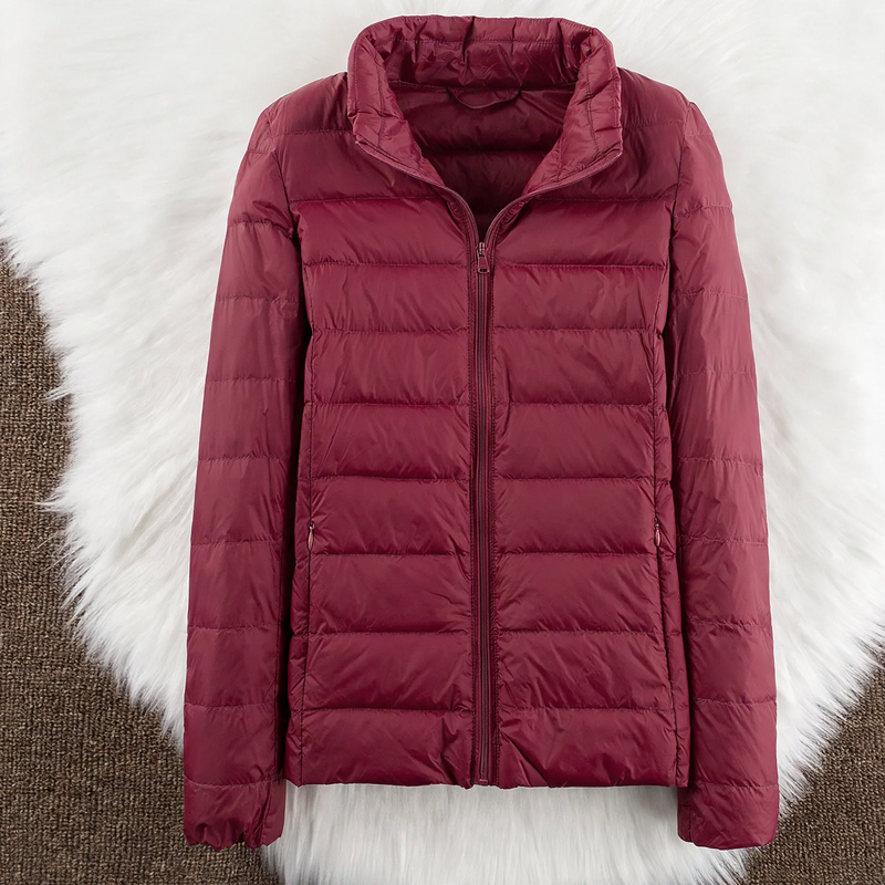 Leichte Damen-Daunenjacke mit Kapuze und Stehkragen