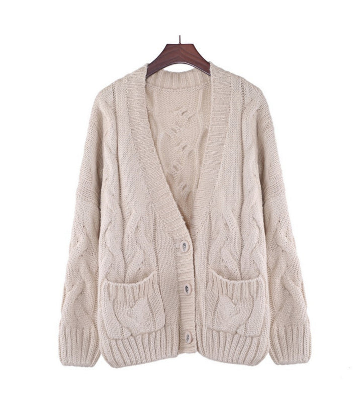 Damen Grobstrick Cardigan mit klassischem Zopfmuster und praktischen Taschen Drune