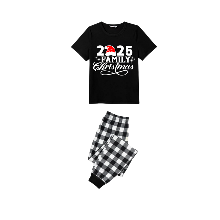 Drune | 2025 Familie Weihnachts-Pyjama-Set - Schwarzes Oberteil Schwarze und Weiße Karo-Hosen Weißen Text Grafik