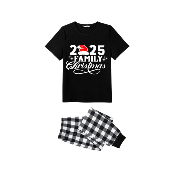 Drune | 2025 Familie Weihnachts-Pyjama-Set - Schwarzes Oberteil Schwarze und Weiße Karo-Hosen Weißen Text Grafik