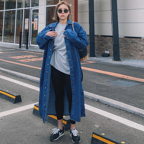 Damen Longline-Denimhemdmantel mit kastiger Oversize-Silhouette und durchgehender Knopfleiste Drune