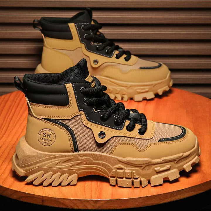 Gefütterte Herren-Winterstiefel mit Plateausohle