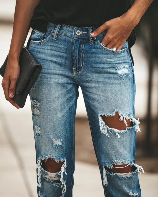 Damen Ripped Jeans im modernen Slim-Fit Schnitt mit fransigen Details Drune