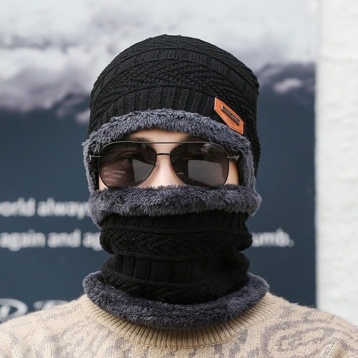 Winter-Set: Strickmütze und Schal, gefüttert