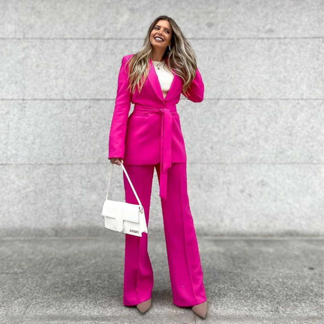 Drune | Eleganter Blazer Mit Gürtel Und Passender Hose