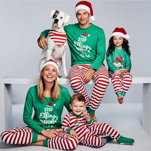 Weihnachts-Schlafanzug-Set für die ganze Familie