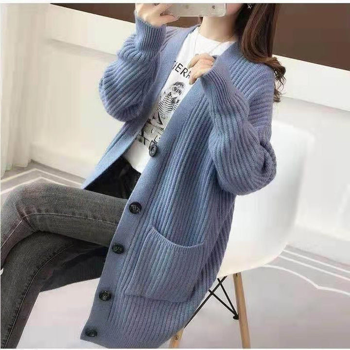 Damen Grobstrick Cardigan mit tiefem V-Ausschnitt und eleganten Knopfdetails Drune