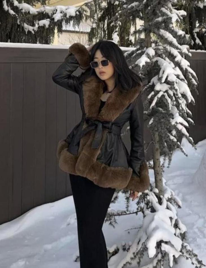 Drune | Damen Winterjacke mit Kunstfell und Gürtel