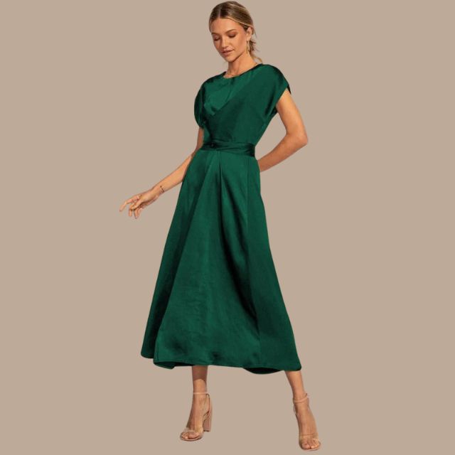 Drune | Wickel-Midikleid mit Kappenärmeln
