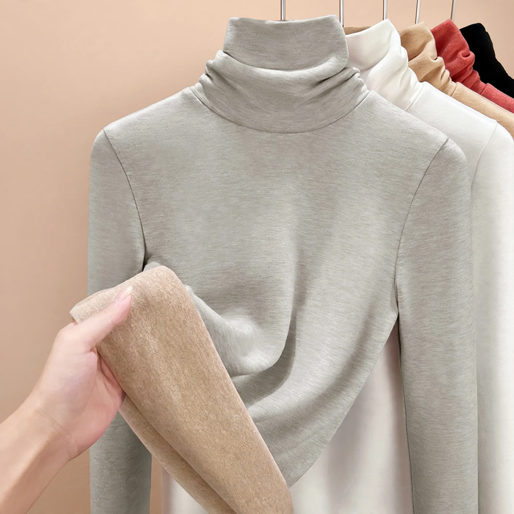 Gefütterter Strickpullover mit hohem Kragen