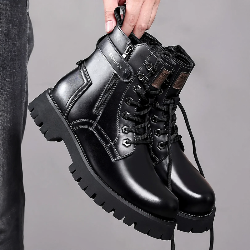 Herren-Stiefel aus Leder, gefüttert, mit Plateau