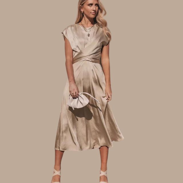 Drune | Wickel-Midikleid mit Kappenärmeln