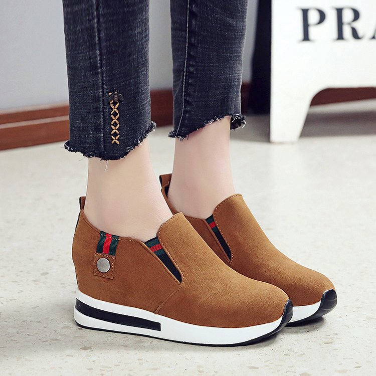 Damen Wedge-Sneaker mit modernem Slip-On-Design und bequemer Sohle Drune