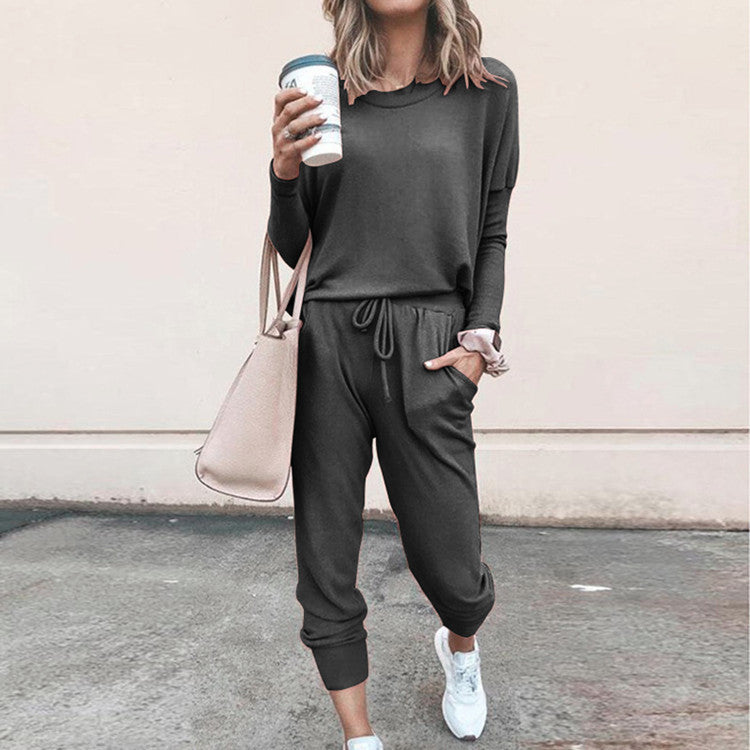 Damen lässiger Jumpsuit aus weichfließendem Material mit praktischen Taschen und Rippstrickdetails Drune