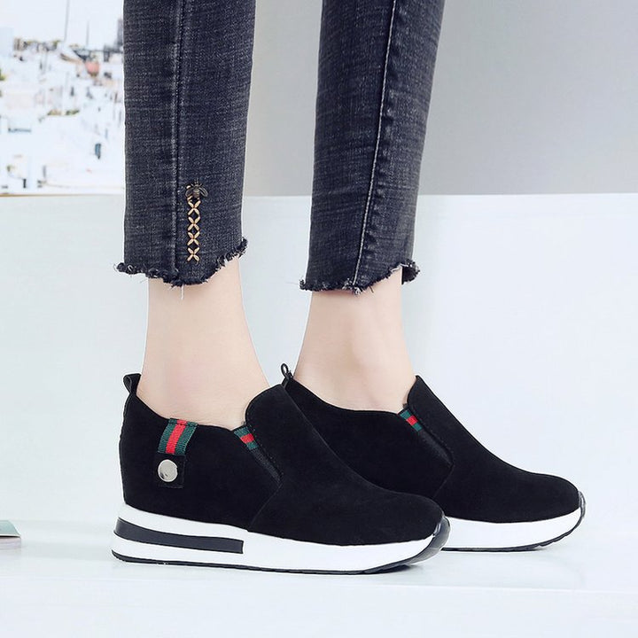 Damen Wedge-Sneaker mit modernem Slip-On-Design und bequemer Sohle Drune