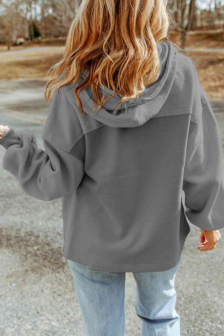 Drune | Hoodie - lässige Damenjacke mit Reißverschluss und Brusttaschen