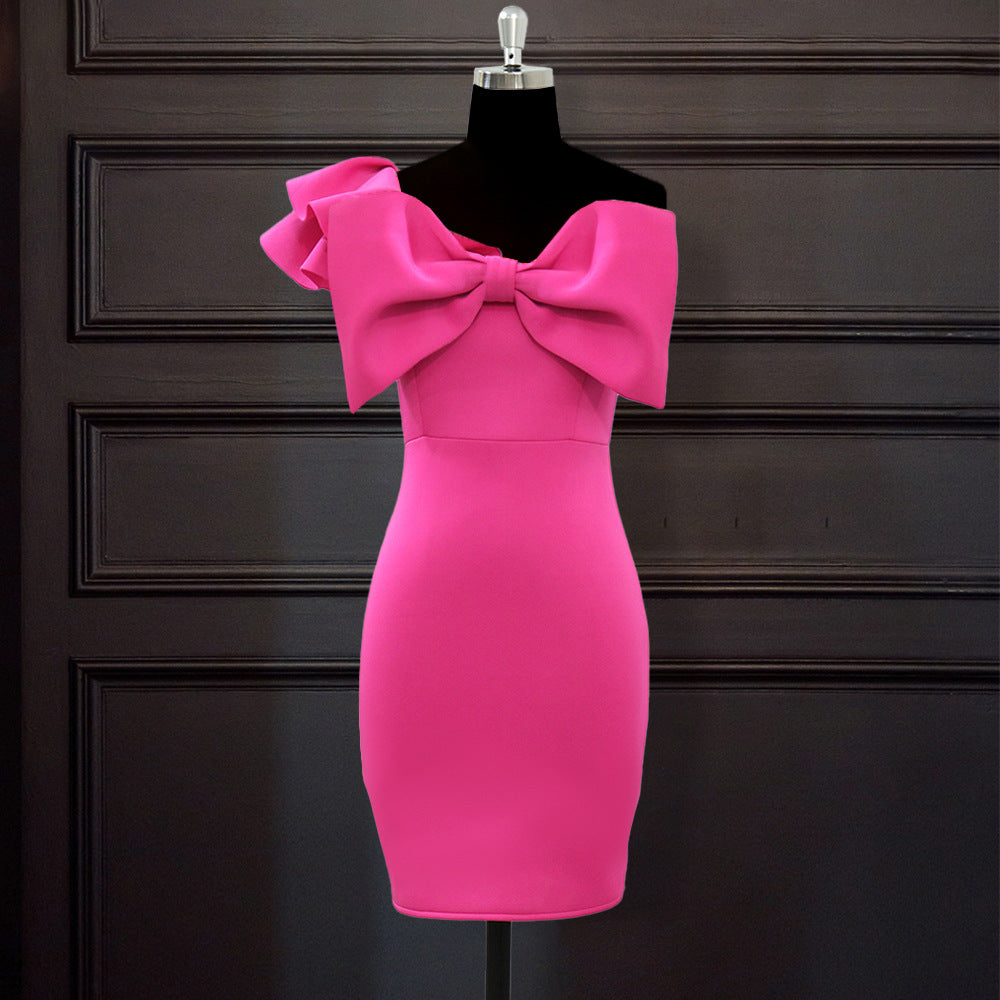 Damen eng anliegendes Kleid mit voluminösem Schleifenakzent Drune