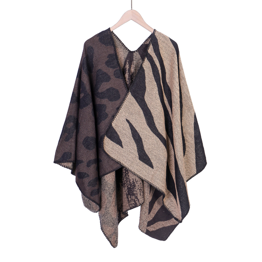 Damen Oversize‑Poncho im Revers‑Stil mit Animal‑Jacquard aus Wollmix Drune