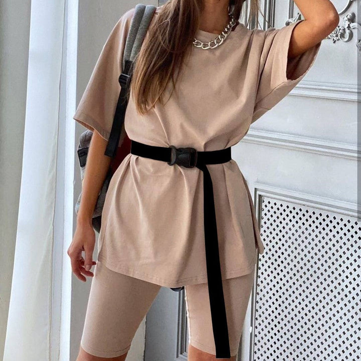 Damen Sportliches Zweiteiliges Set mit T-Shirt und Shorts Drune