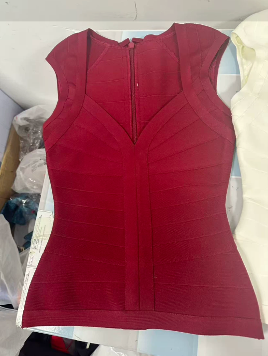 Damen figurformendes Top mit modernem V-Ausschnitt und hochwertigem Material Drune