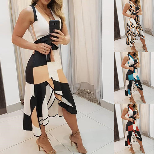 Damen Wickelkleid mit modernem grafischem Muster und Gürteldetail Drune
