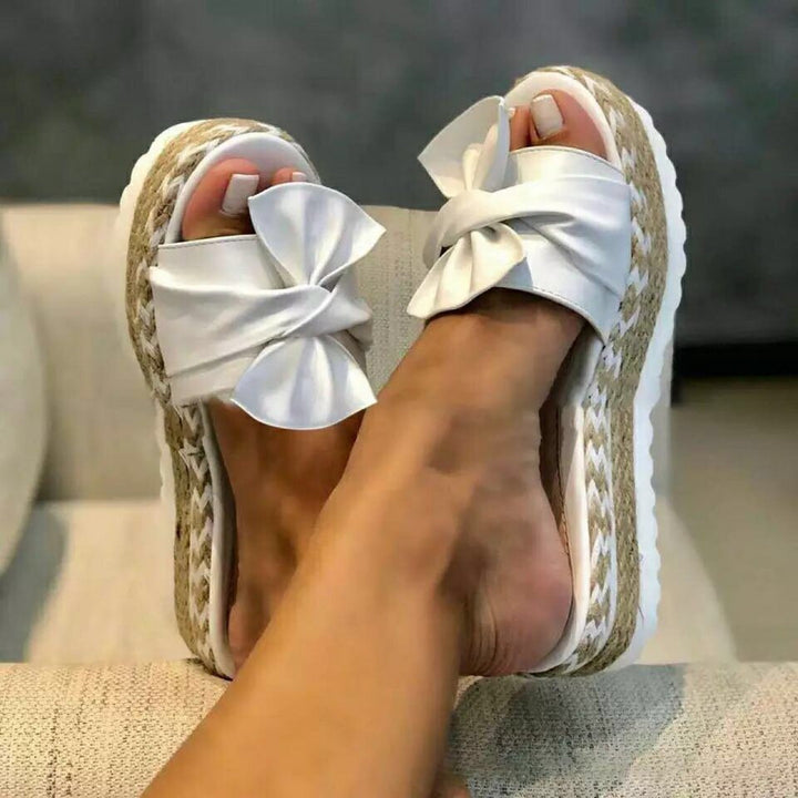 Damen Wedge-Pantoletten mit dekorativer Schleifen-Applikation und bequemer Sohle Drune