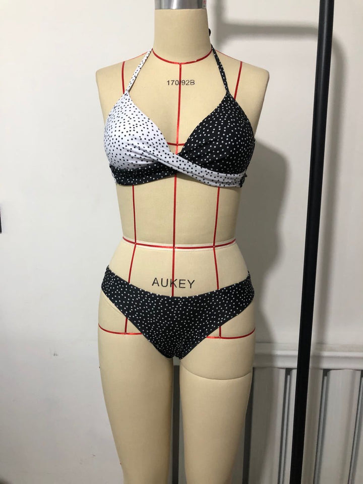 Damen Triangel-Bikini mit raffiniertem Wickel-Oberteil Drune