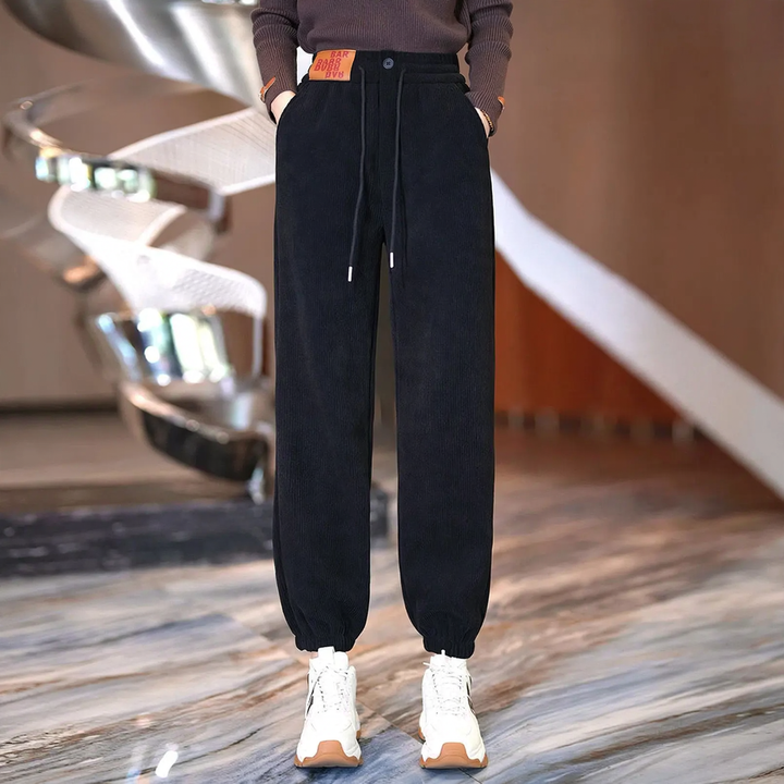 Kord-Freizeithose mit hohem Bund