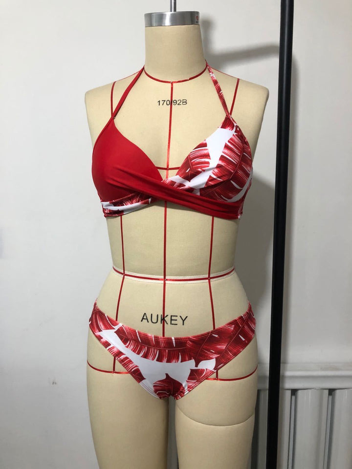 Damen Bikini-Set mit modischen Schnittdetails und unterstützendem Oberteil Drune