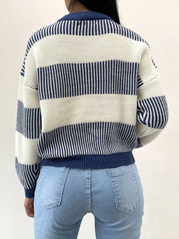 Drune | Lässiger Blauer Gestreifter Pullover Für Frauen