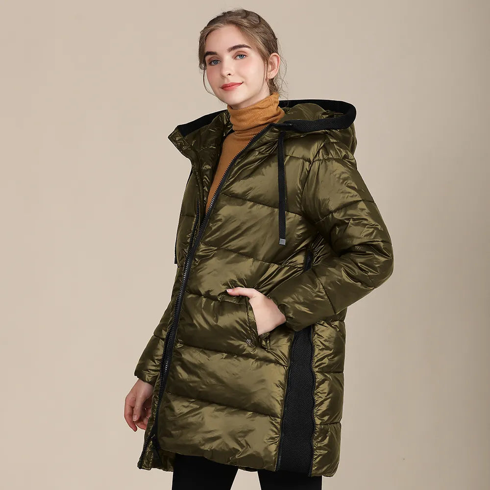 Drune | glänzende, gestepptes Nylon-Winterdoudoune mit Kapuze für Damen
